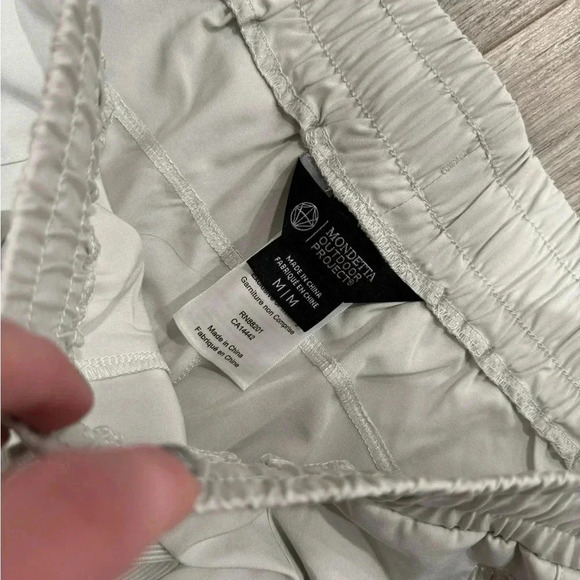 2/$15 Mondetta Outfoor Project Shorts - Picture 3 of 4